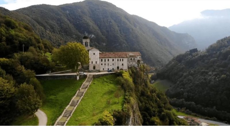 125) San Vittore e corona -.jpg