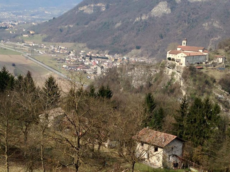 5) San Vittore e Corona.jpg