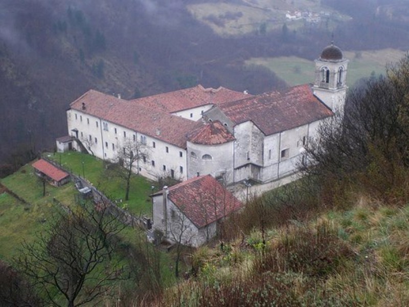 52) San Vittore e Corona.jpg