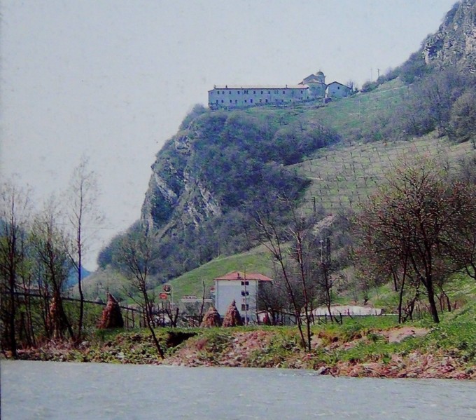 99) Santi Vittore & Corona. Il Santuario sul monte Miesna a Feltre (100).jpg