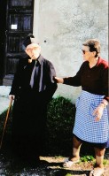 18) La famosa ed umile Carolina Giopp, grande risora di don Giulio Gaio (103 anni nella foto).jpg