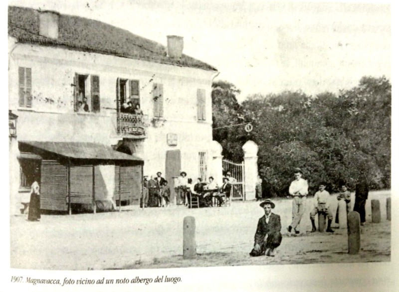 30b-Magnavacca, foto ad un noto Albergo del luogo, anno 1907..jpg
