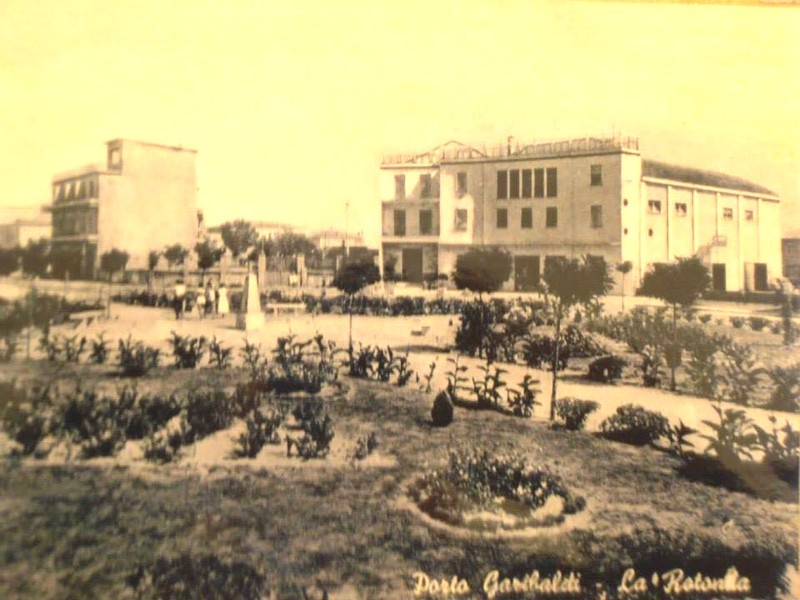 270i-Porto Garibaldi - La Rotonda.jpg