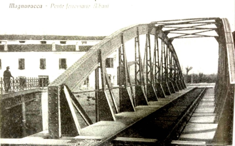 05f-Ponte ferroviario Albani.jpg