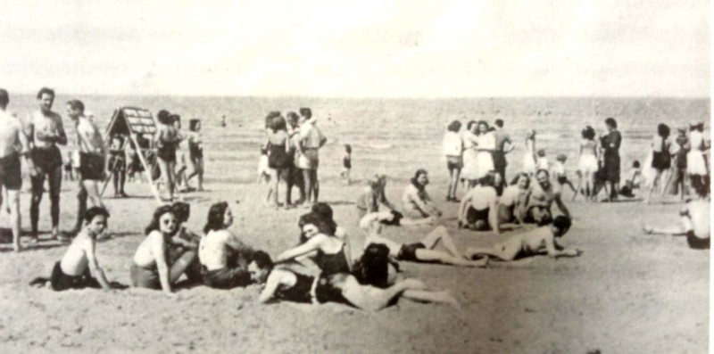 127h- Spiaggia di Porto Garibaldi.jpg